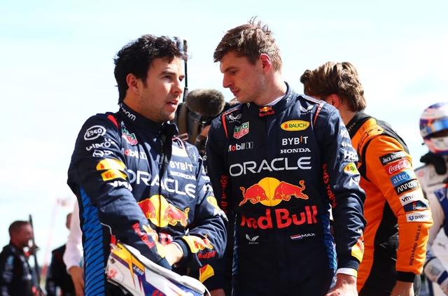 雷诺车队轻取红牛车队，皮亚斯特里高光表现