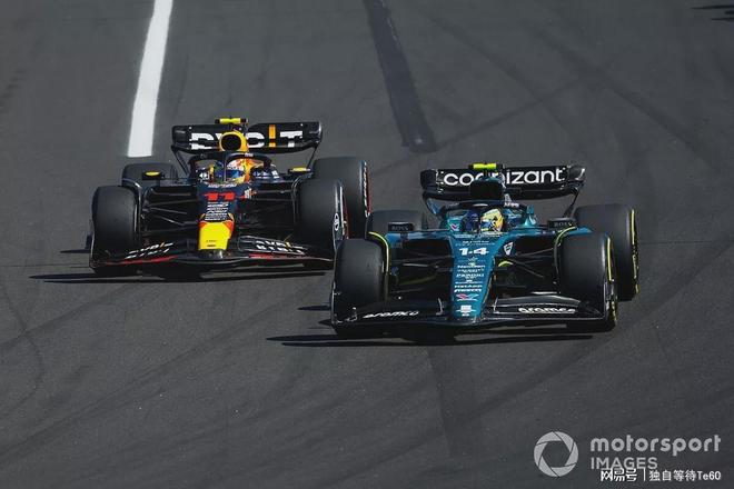 红牛车队鏖战威廉姆斯，阿隆索统治全场