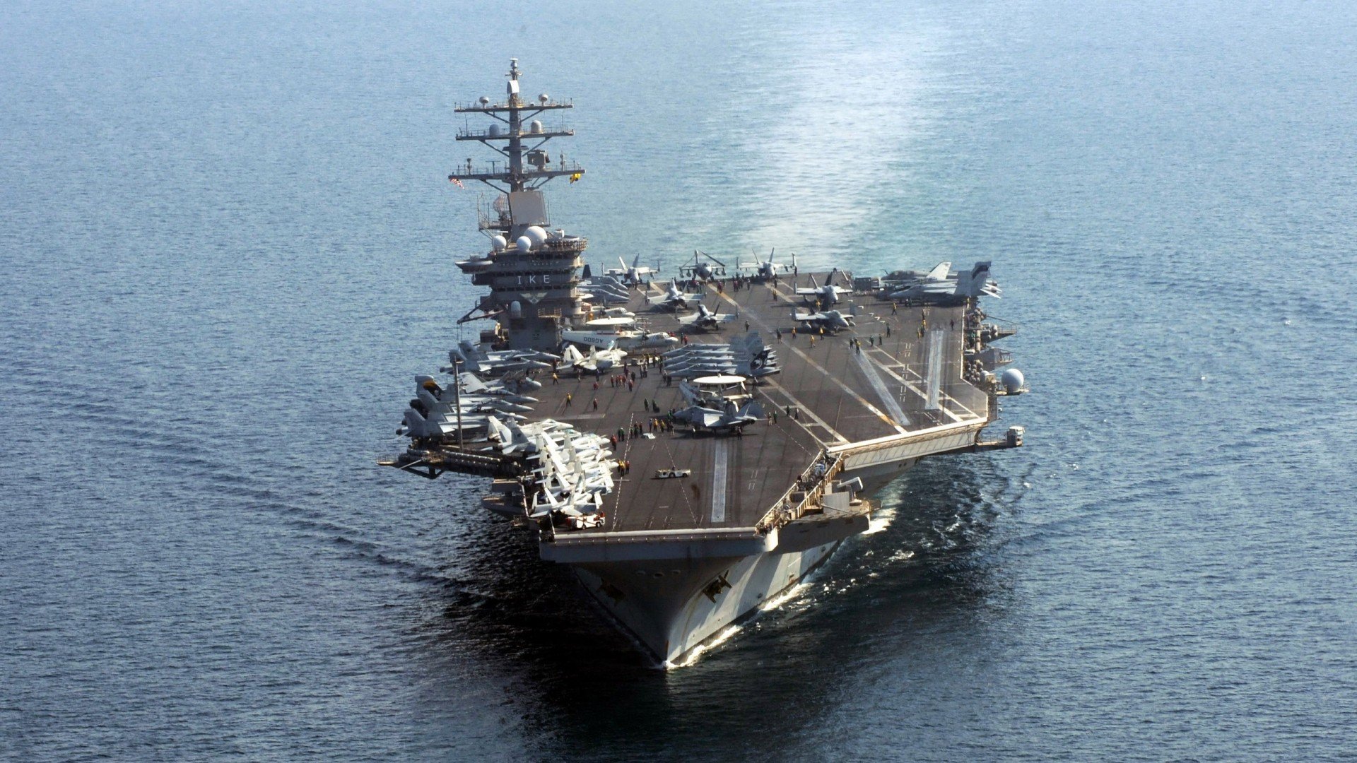 经纬线的交点，李刚仁如何成为攻防转换的支点，折射加拿大收割加纳的足球新局