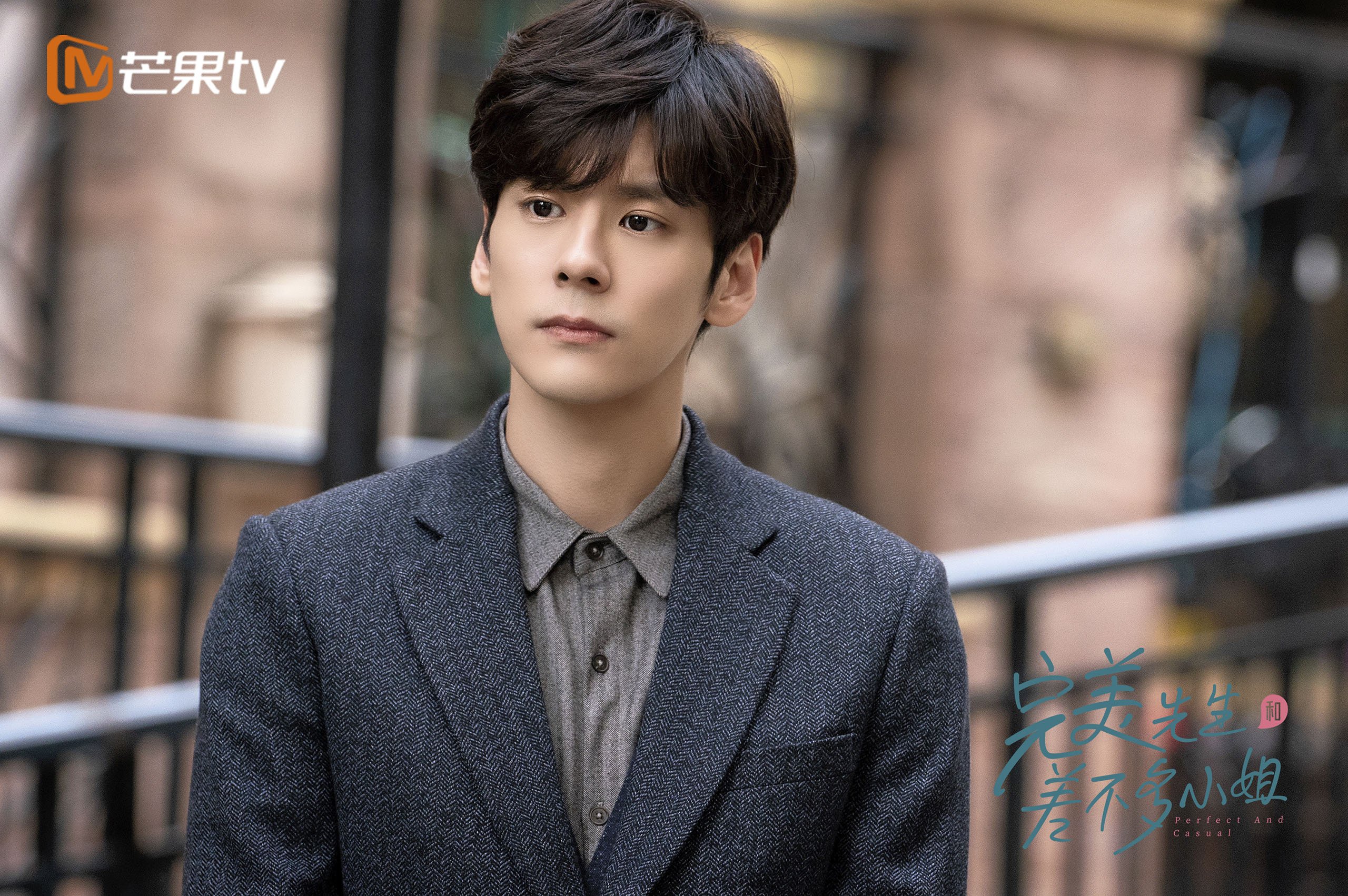 胜利的方程式，当墨西哥的决胜局遇见巴雷拉的接管时刻—11个墨西哥人和1个波多黎各人的双重奏